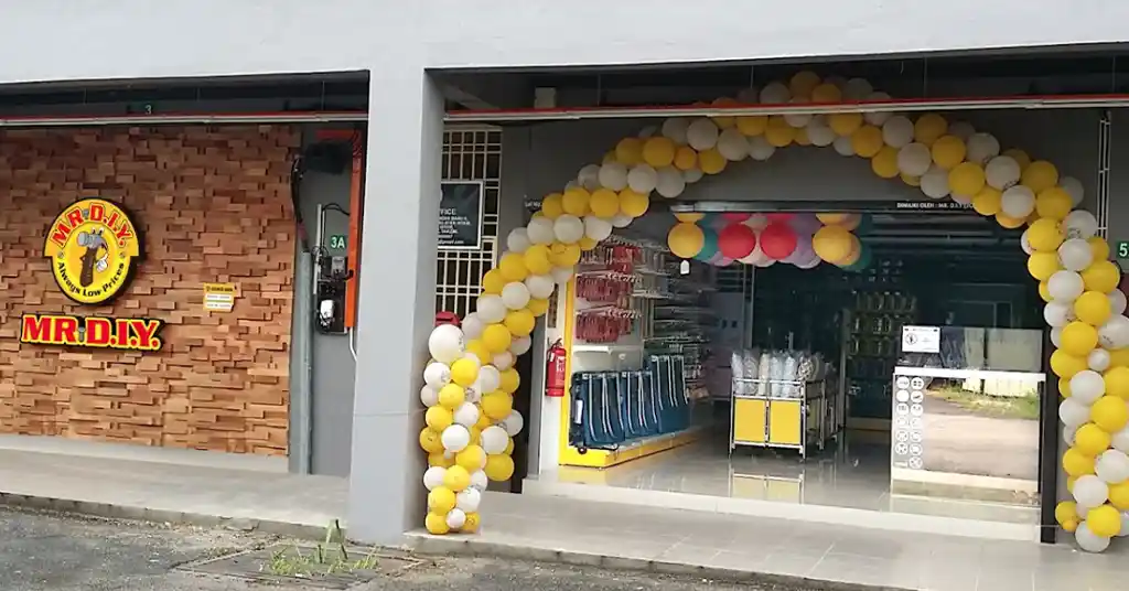 Kedai Binaan Murah ayer hitam