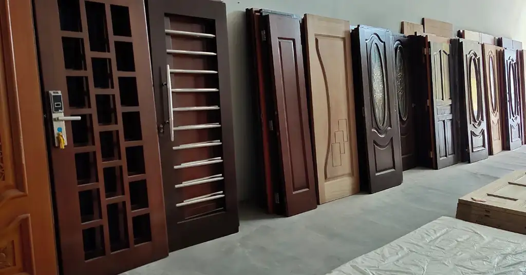 Panduan Memilih Pintu Kayu Berkualiti
