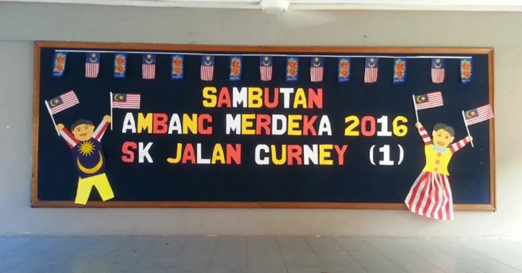 7. Papan Pengumuman Sambutan Merdeka