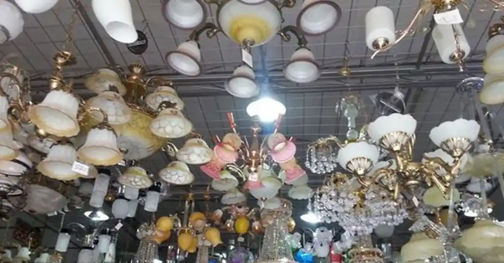 Cadangan Tempat Membeli Lampu Bilik Tidur