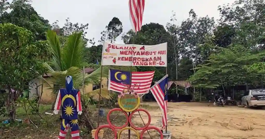 Dekorasi Merdeka Sederhana