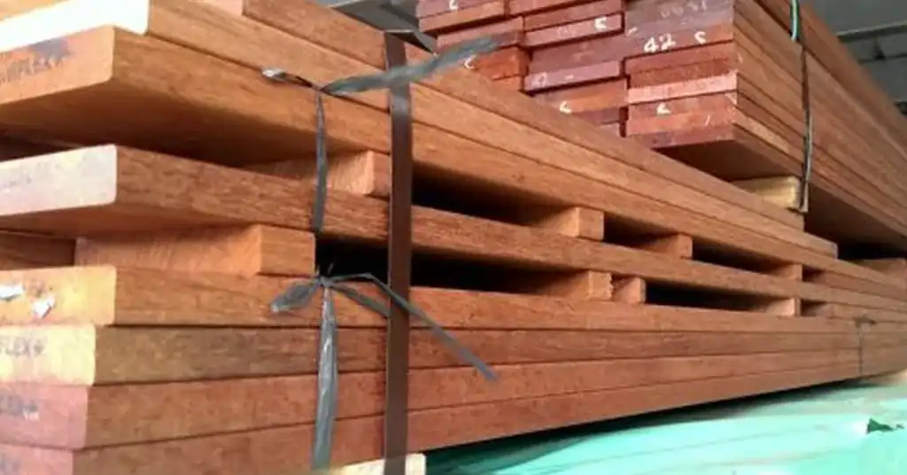 Kelebihan dan Kekurangan Kayu Merbau