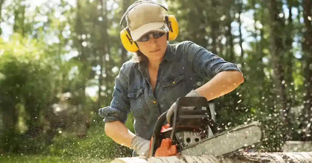 Kenapa Menyewa Chainsaw