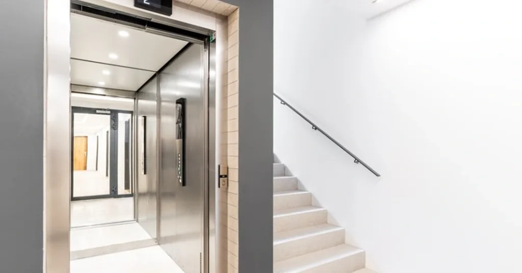 Proses Pemasangan Lift dalam Rumah