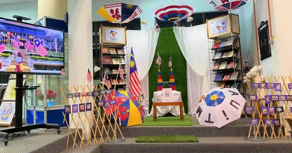 Tema Elegan Kemerdekaan