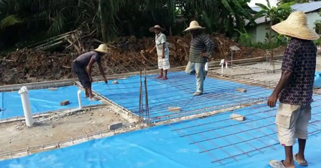 Kelebihan Plastik Biru Konkrit