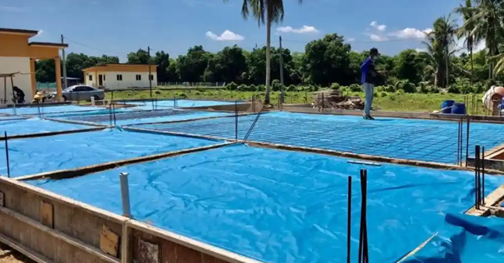 Panduan Memilih Plastik Biru Konkrit Berkualiti