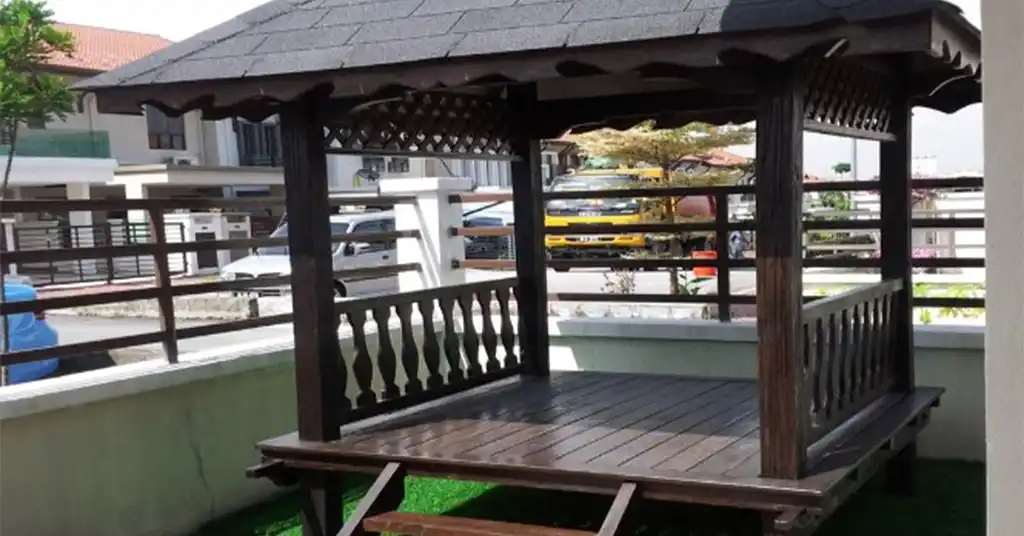 Pemasangan Gazebo Kayu Cengal