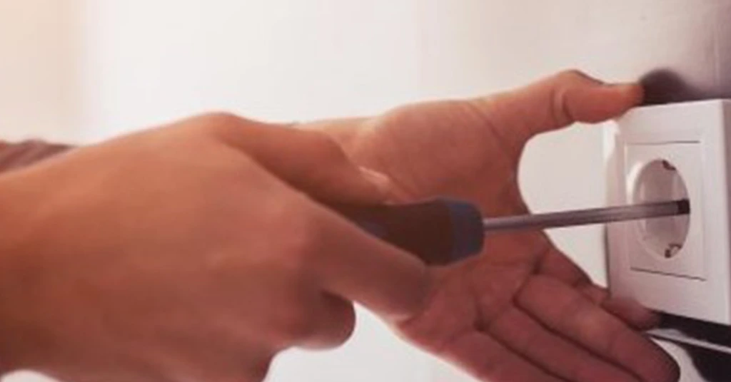 Tips Memilih Tukang Pasang Plug Point