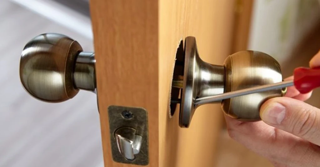 Tips Menjaga Tombol Pintu Agar Tidak Cepat Rosak