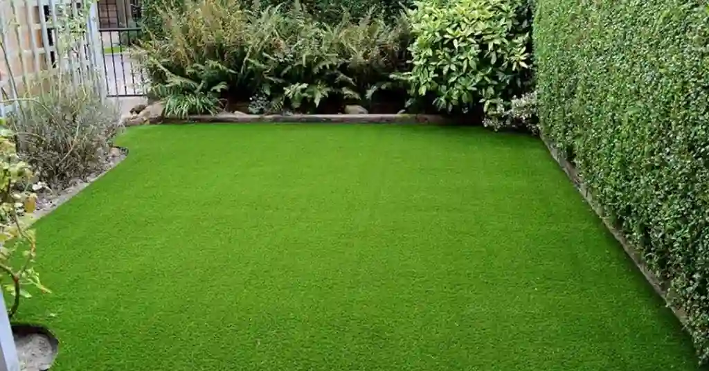 Rumput Tiruan dan Lantai Vinyl