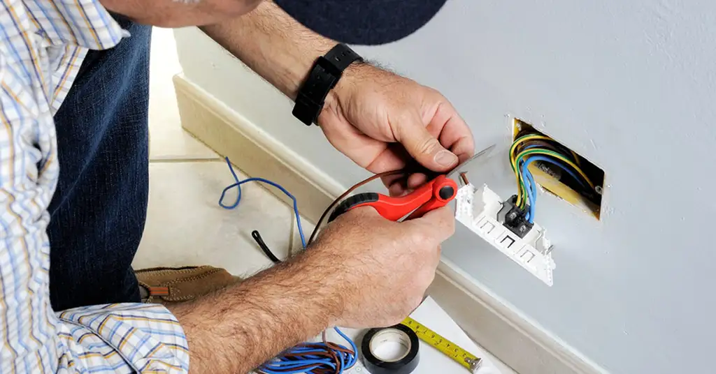 Tips Penjimatan Kos Pendawaian Elektrik Rumah Baru