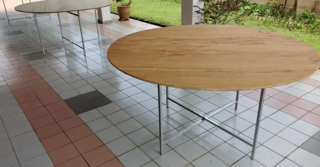 Bahan dan Reka Bentuk Meja Banquet
