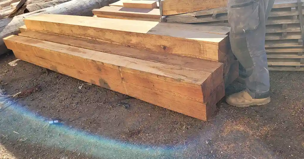Panduan Mengukur Kayu untuk Tiang Rumah