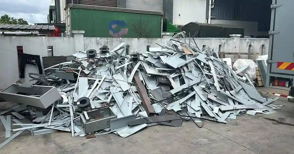 Senarai Kedai Besi Buruk Parit Raja